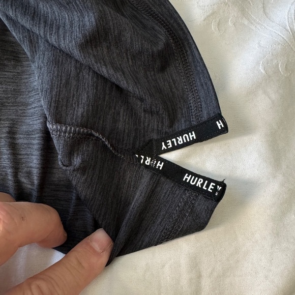 Hurley Men's Gray Performance Short Sleeve Athletic Golf Polo Shirt Size Small - Picture 6 of 10